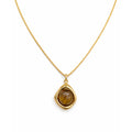 Colar Dourado Pingente Resina Marrom