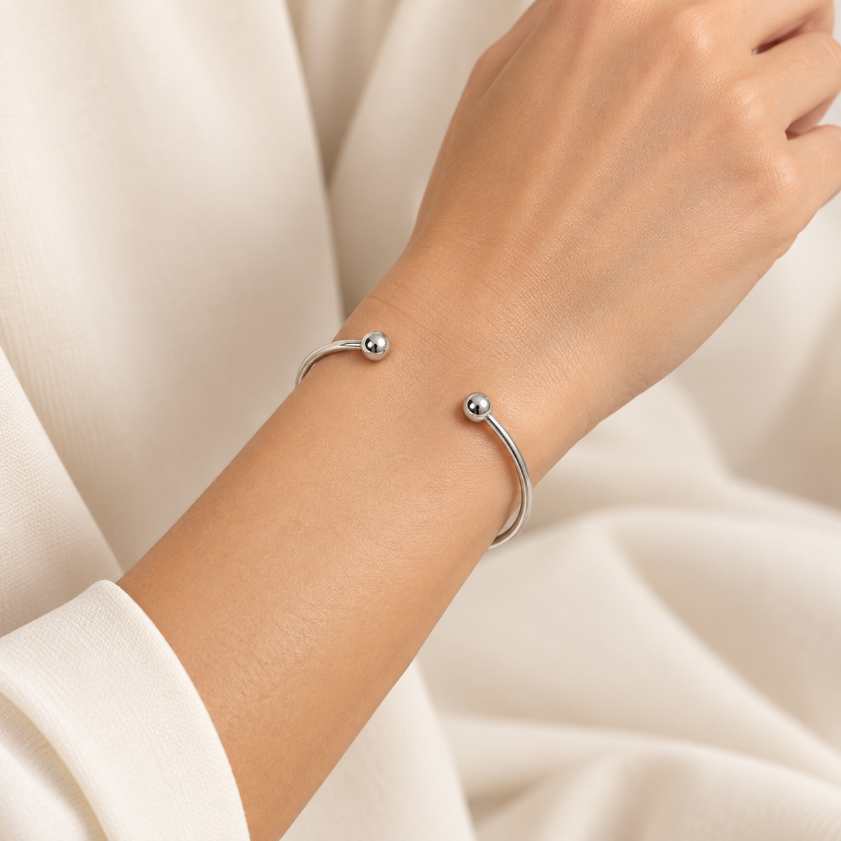 Pulseira Bracelete Aro Rígido